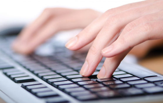 10 prstno slepo tipkanje po nareku, tipkanje knjig, pretipkavanje besedil